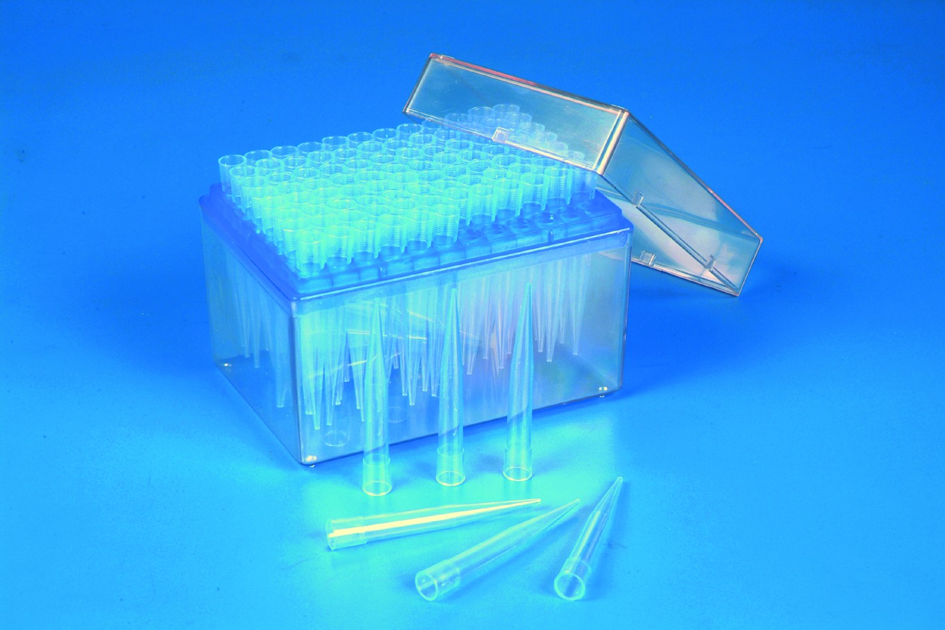 Kartell pipet tips boxes, racks, reloads